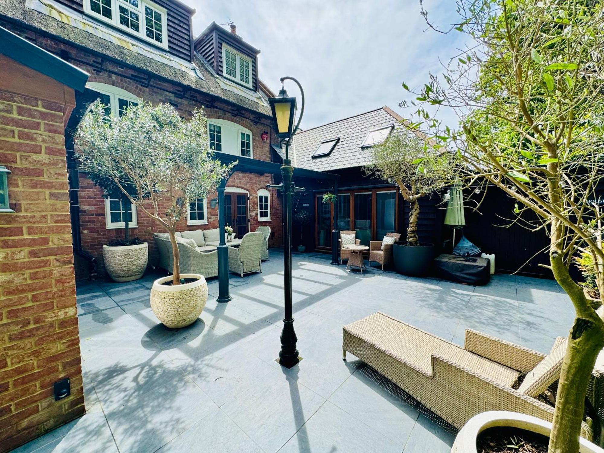 Little Woodside A Beautiful New Forest Self Contained Private Luxury Annexe New Milton Dış mekan fotoğraf