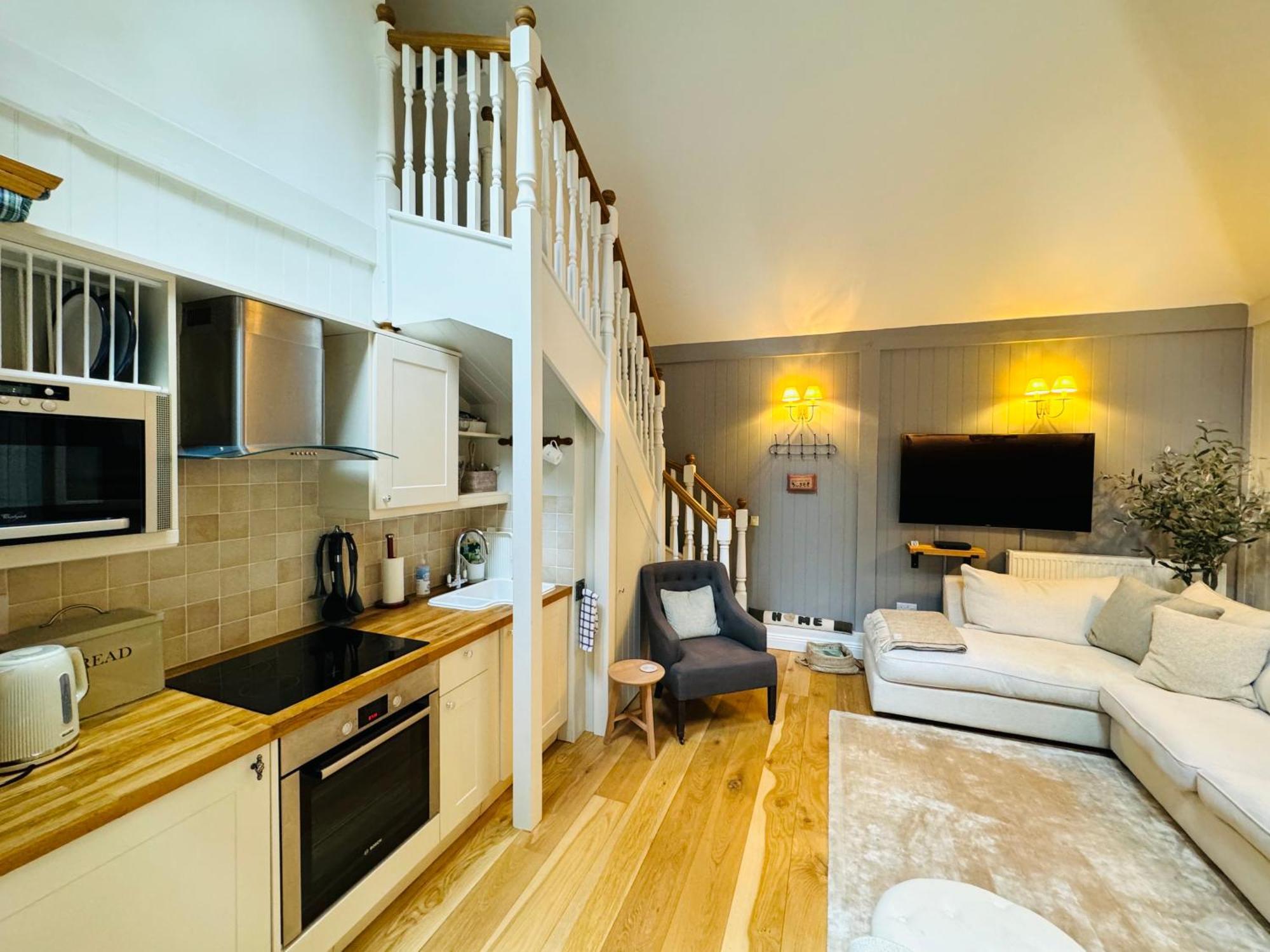 Little Woodside A Beautiful New Forest Self Contained Private Luxury Annexe New Milton Dış mekan fotoğraf